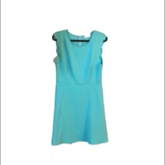 Everly‎ Mint Green Size Large Scalloped Sleeve  Dress - Picture 4 of 8